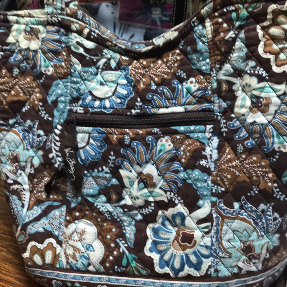 Vera Bradley bucket tote